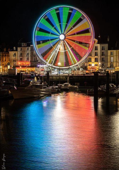 Quai 65 , 3 Pieces Sur Le Port, A 250 M De La Rue Pietonne Et De La Mer Dieppe Exterior foto
